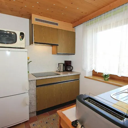 Apartment In Uderns With Balcony Cot Heating Parking