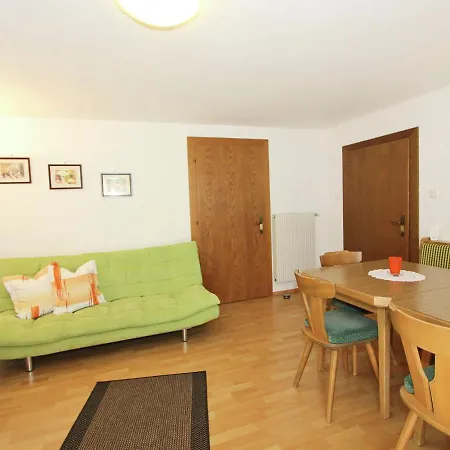 شقة Apartment In Uderns With Balcony Cot Heating Parking *
