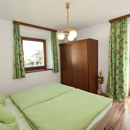 Apartment In Uderns With Balcony Cot Heating Parking شقة أوديرنز